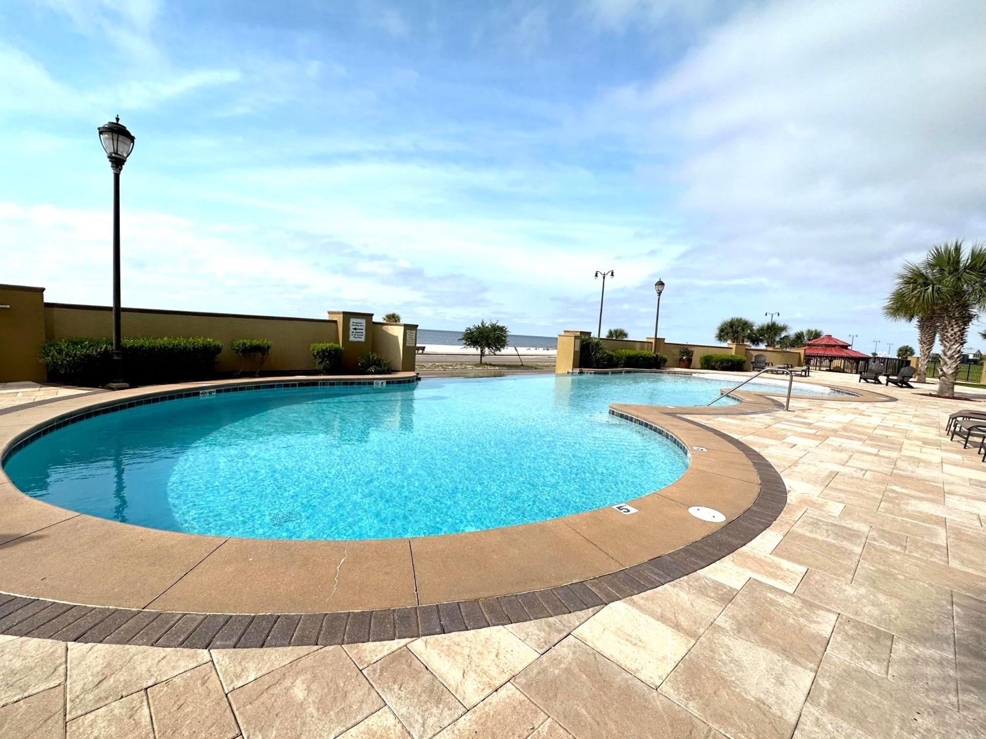 Lovely 22 In Sienna Overlooking The Gulf Gulfport Extérieur photo